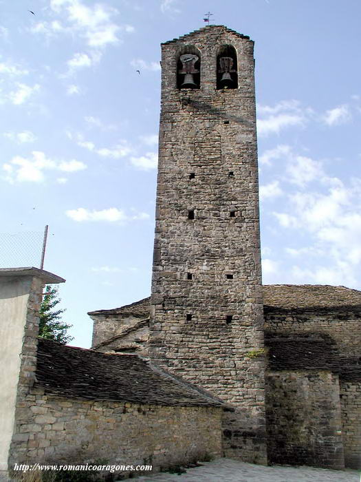 LIENZO NORTE DE LA TORRE CAMPANARIO